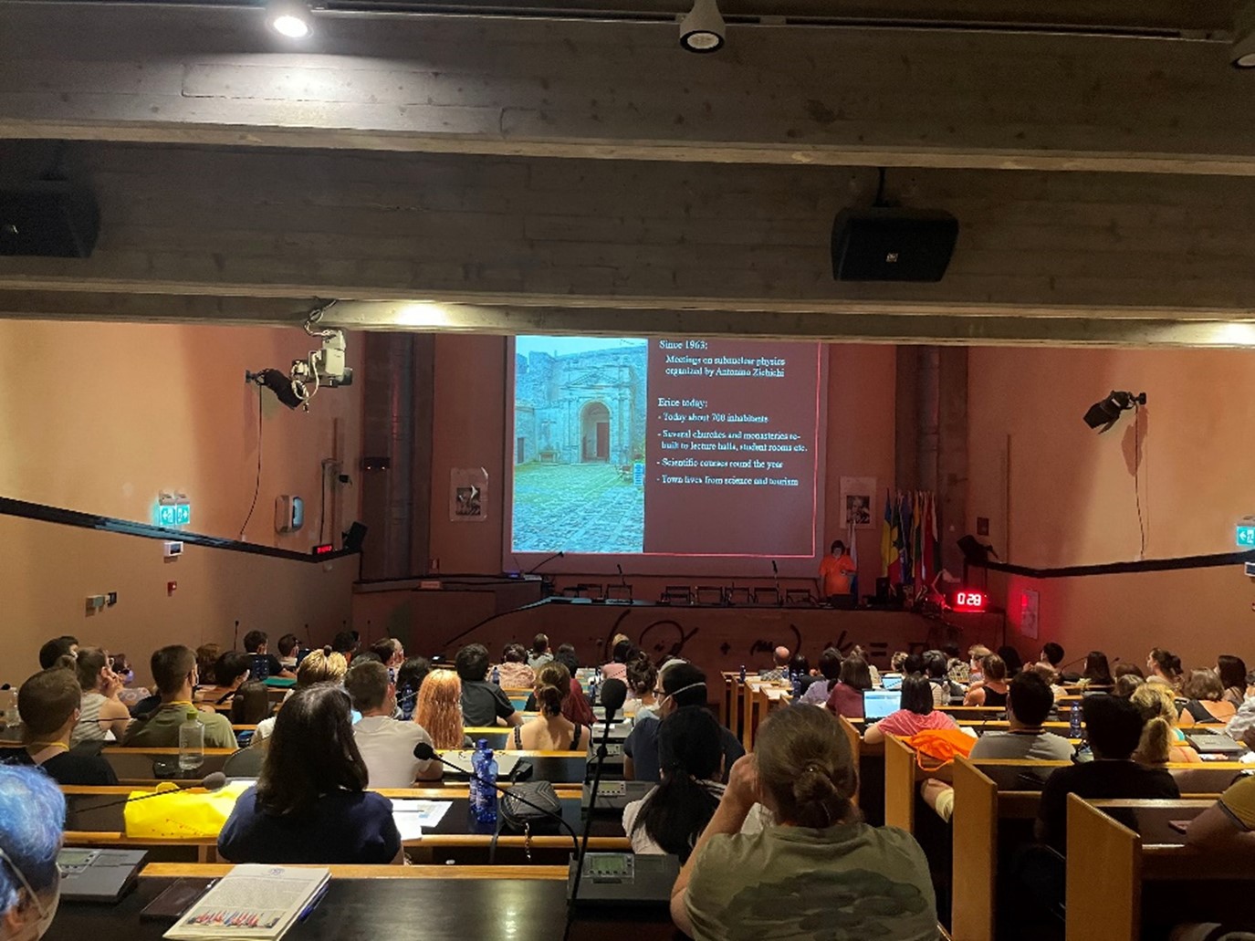 Picture of a lecture in San Domenico lecture theatre.